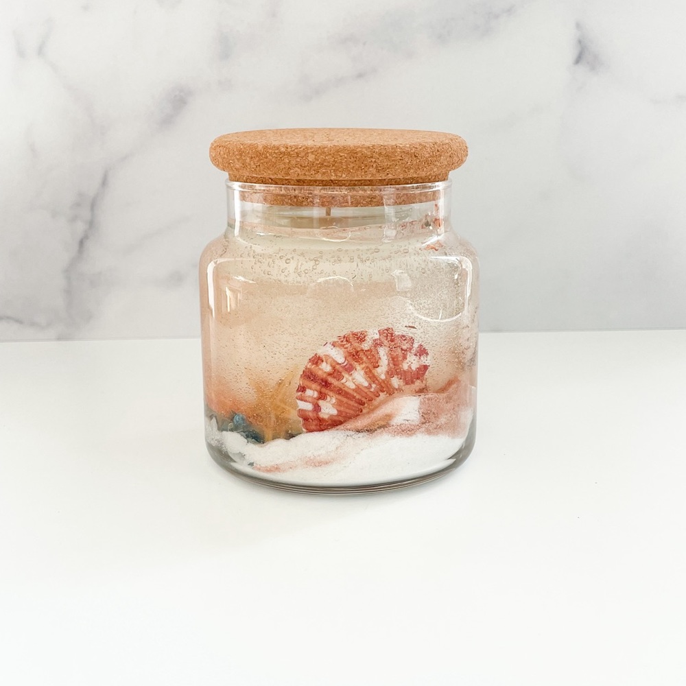 Handmade Aromatherapy Botanical Candle // Salty Sea Breeze & Driftwood Scent